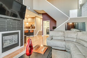 Interior - WFH Setup & Garage Parking! Modern Denver Condo (Thornton)