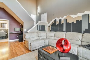 Front of property - WFH Setup & Garage Parking! Modern Denver Condo (Thornton)