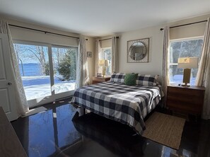 4 bedrooms, iron/ironing board, Internet, bed sheets - EAGLE WATCH - Town of Northport (Northport)