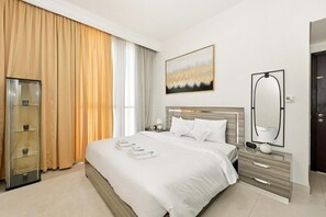 Appartement, balcon | Fer et planche à repasser, accès au Wi-Fi (inclus)