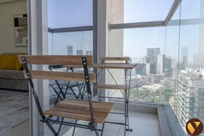 Dining - Vogue, JVC Jeewar near Circle Mall Pool & Gym (Dubai)
