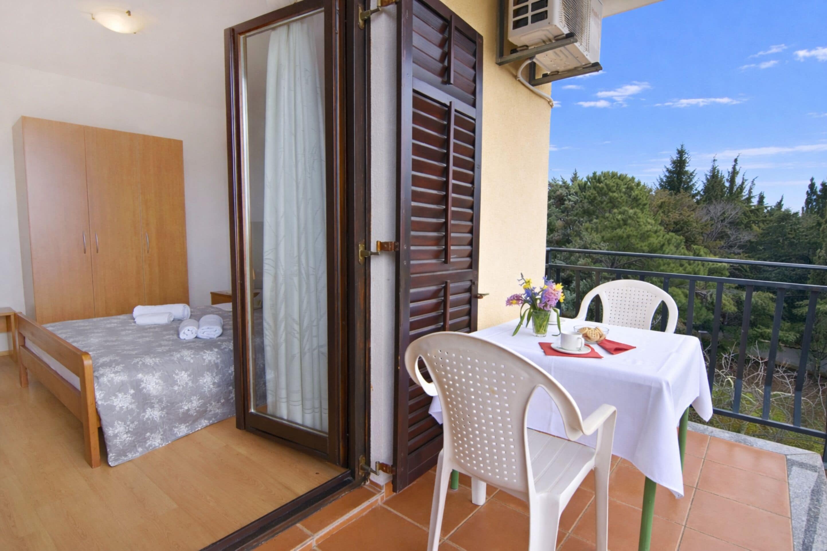 Apartment, 1 Bedroom, Balcony, Garden View | Balcony
