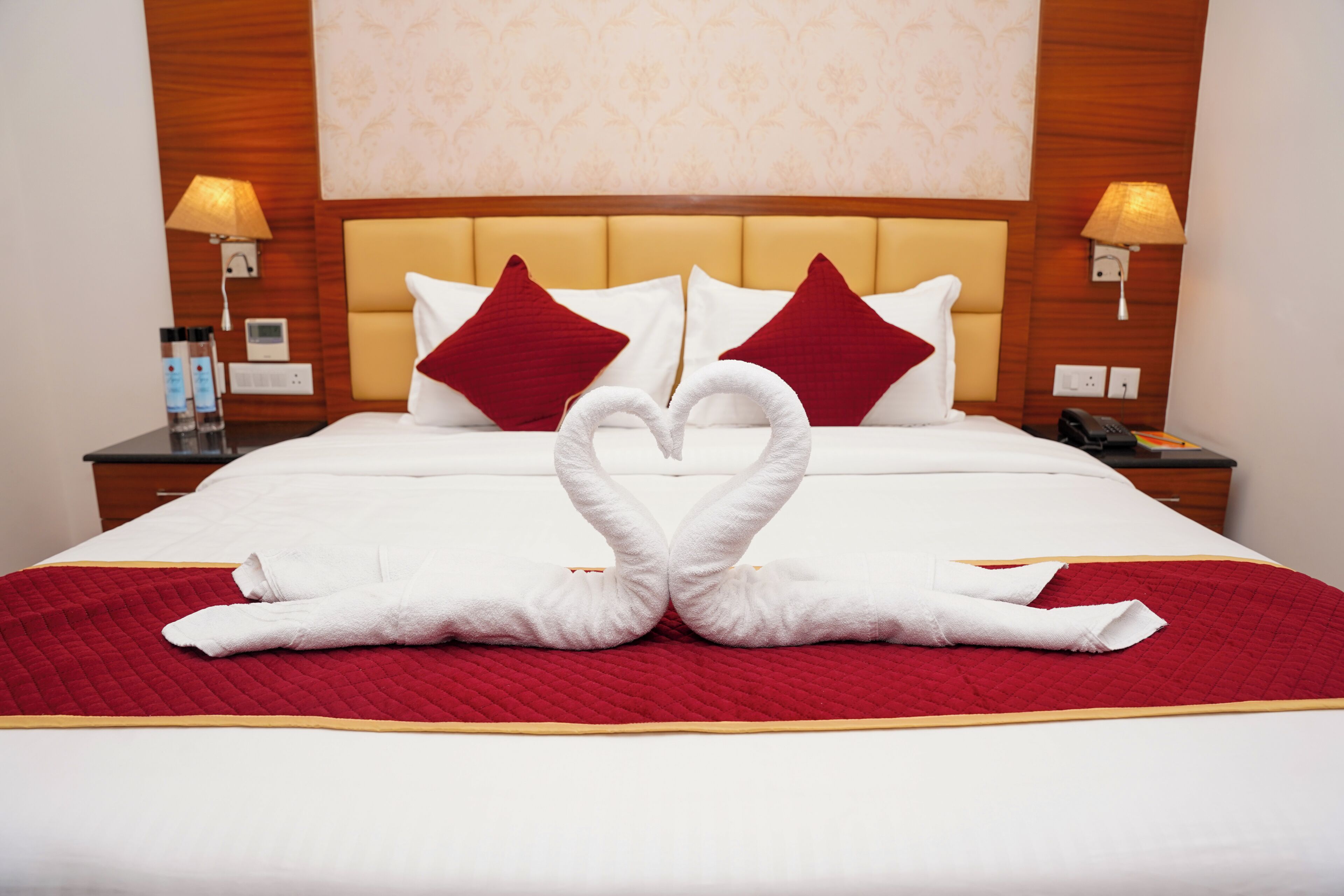 Deluxe Double Room, City View | Desk, free WiFi