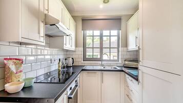 Classic Cabin | Private kitchen