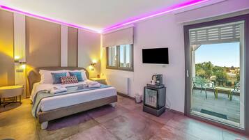 Vila família, vários quartos (Alternative Villa With Pool&Spa Relax) | 7 quartos, Wi-Fi de cortesia, roupa de cama