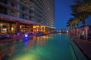 Pool - 1BR Haven | Pool & Ocean | WC Miami Stadium Trip (Hollywood)