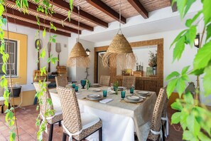 Dining - Vrbo Property (Setúbal)