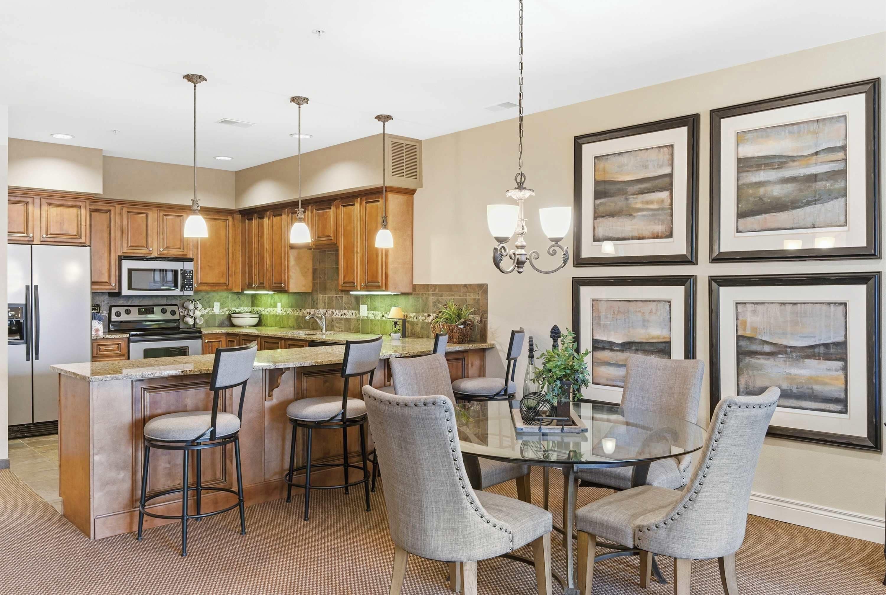 Condo, Multiple Beds, Patio, Garden View (Branson Hills Luxury Condo) | Dining