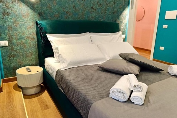 Doppelzimmer, Balkon, Stadtblick | Kostenloses WLAN
