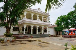 Exterior - Sanjay Resort Baghela Heritage (Majhauli)