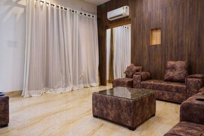 Interior - Sanjay Resort Baghela Heritage (Majhauli)