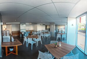 Dining - Evian Thermas Residence by Trul Hoteis (Caldas Novas)