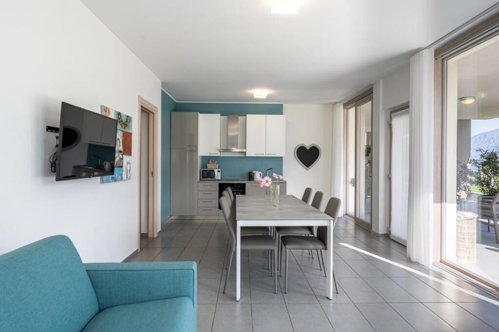 Huoneisto, järvinäköala | Sisätilat