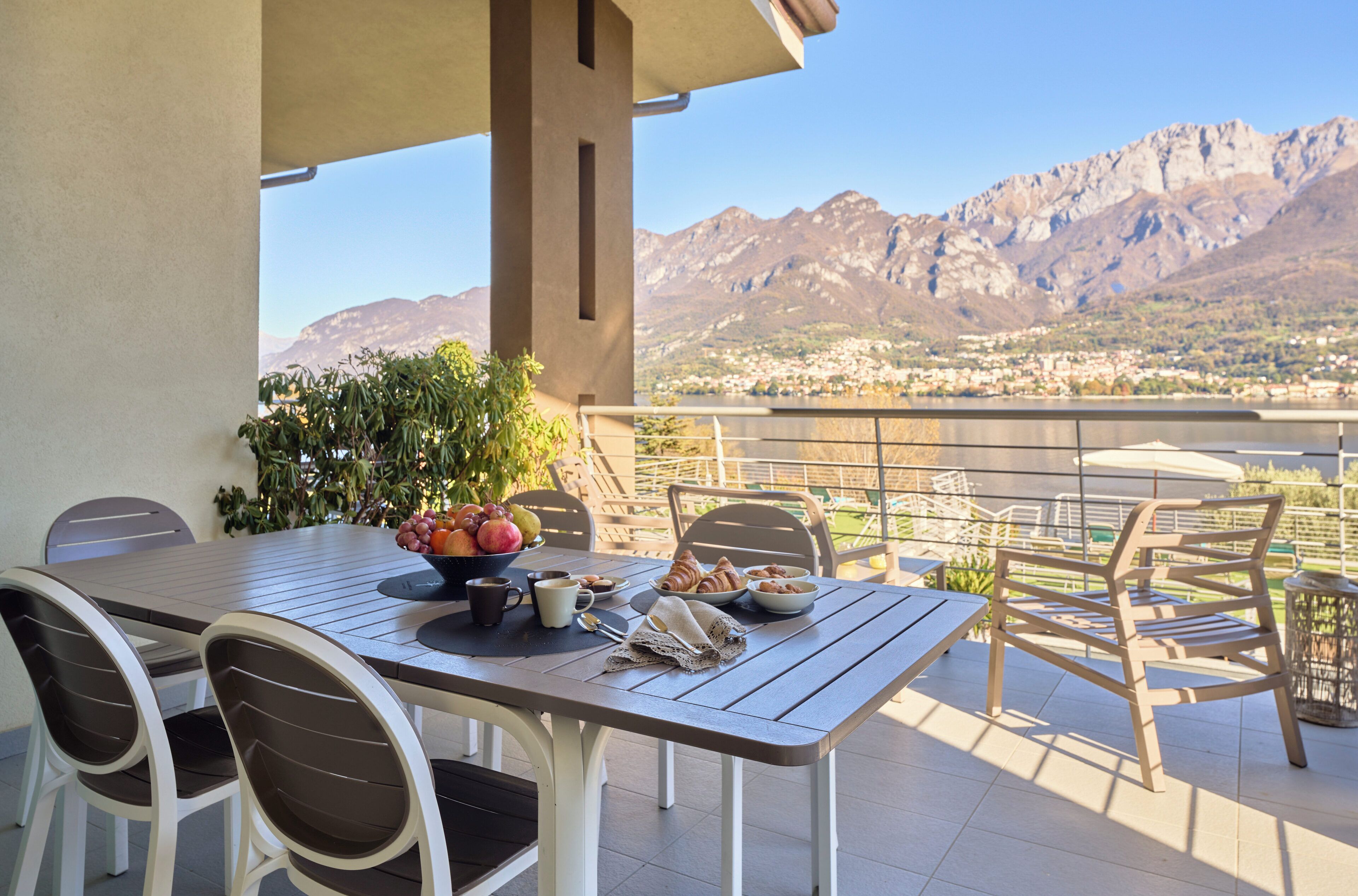 Deluxe Apartment, Lake View | Terrace/patio