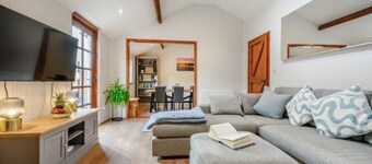 Escape the noise and rediscover your rhythm at this spectacular countryside getaway.