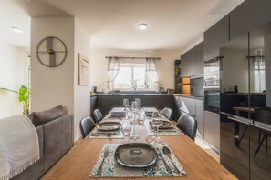 Apartamento, fumadores | 3 dormitorios