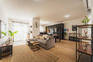 Apartment | 3 bedrooms - Gozo Penthouse With Terrace BBQ Private Roof (Xaghra)