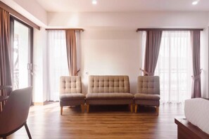 普通雙人房, 陽台, 山景 | 住宿內部