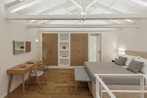 Bügeleisen/Bügelbrett, WLAN, Bettwäsche