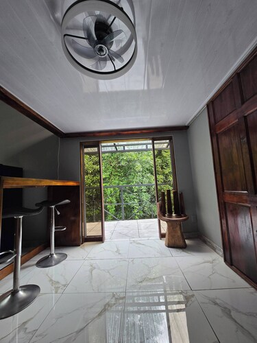 Sestudio Lodge in Nuevo Arenal With Jung