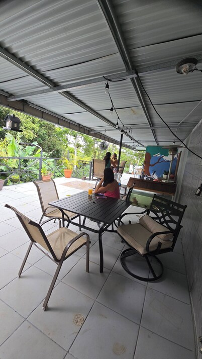 Sestudio Lodge in Nuevo Arenal With Jung