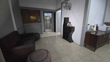 House, 2 Bedrooms, Smoking, Terrace | Living room