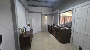 Nhà, 2 phòng ngủ, hút thuốc, hiên | Nội thất