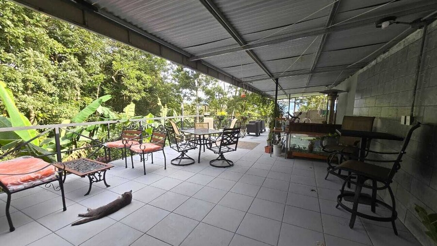 Stay at Alexas Nature House