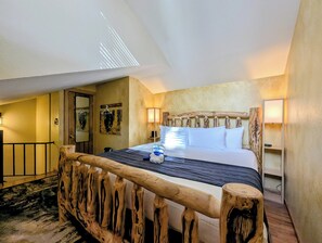 2 bedrooms, iron/ironing board, WiFi, bed sheets - New Listing | King Beds | Pool/Hot tub (Keystone)