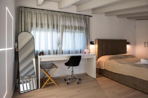 1 slaapkamer, een strijkplank/strijkijzer, wifi, beddengoed