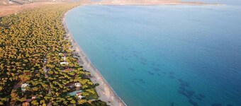 Villa Amorata - Schinias Private Garden Retreat