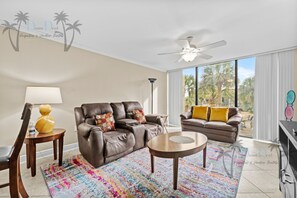 Living area - Ocean Club Villa D-206 Book now for the Summer! (Biloxi)