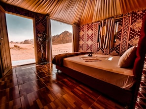 Classic Double or Twin Room, Mountain View | Soundproofing, free WiFi - Solar Soul Camp Wadi Rum (Wadi Rum)