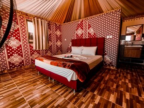 Classic Double or Twin Room, Mountain View | Soundproofing, free WiFi - Solar Soul Camp Wadi Rum (Wadi Rum)