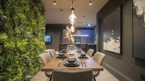 Dining - Midnight | The Heim (Greater Manchester)