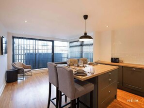Dining - Axis at The Heim Residences (Greater Manchester)