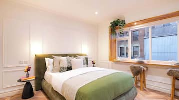 Ferros/tábuas de passar roupa, Wi-Fi, roupa de cama