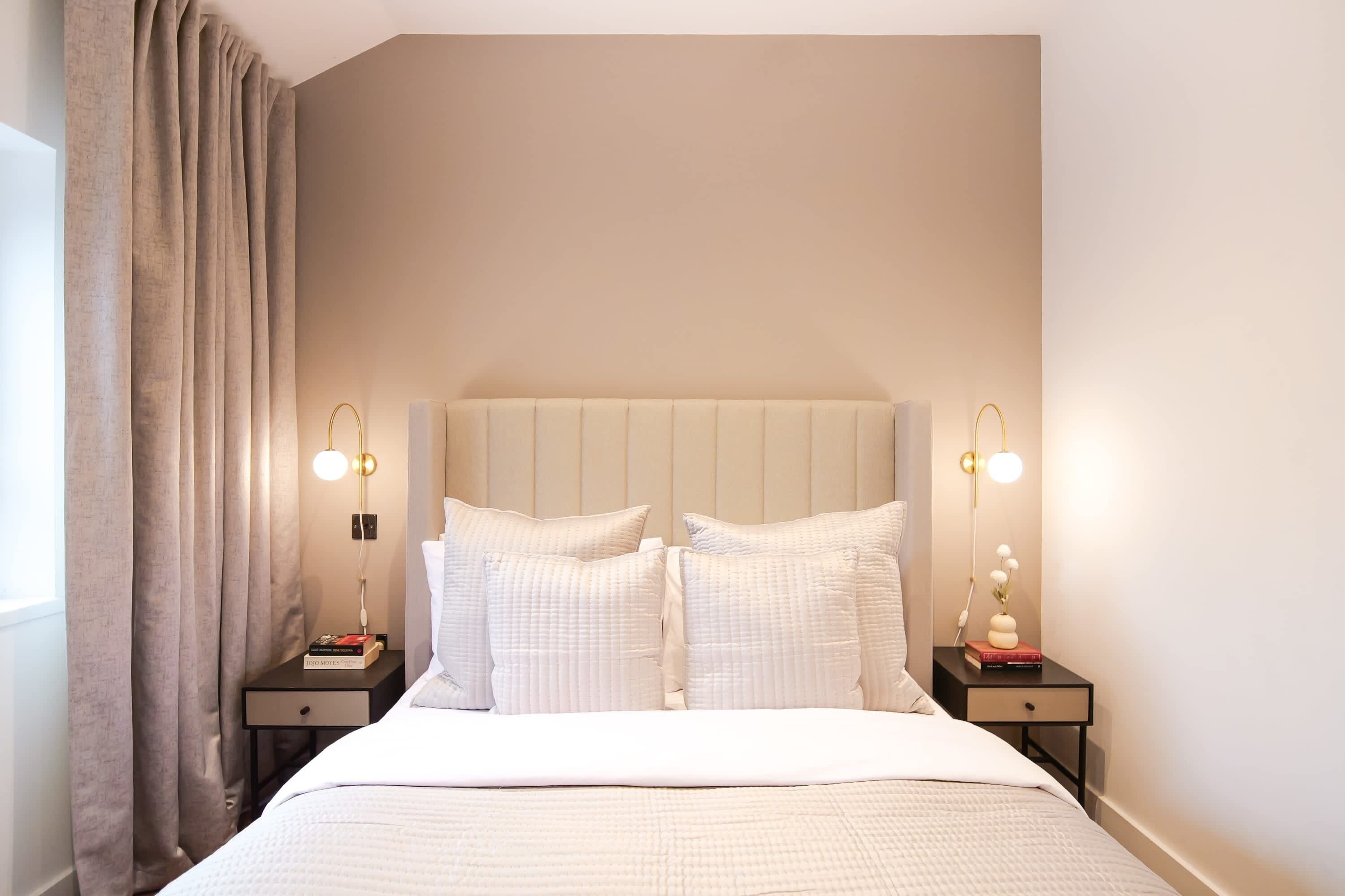 1 chambre, bureau, fer et planche à repasser, Wi-Fi