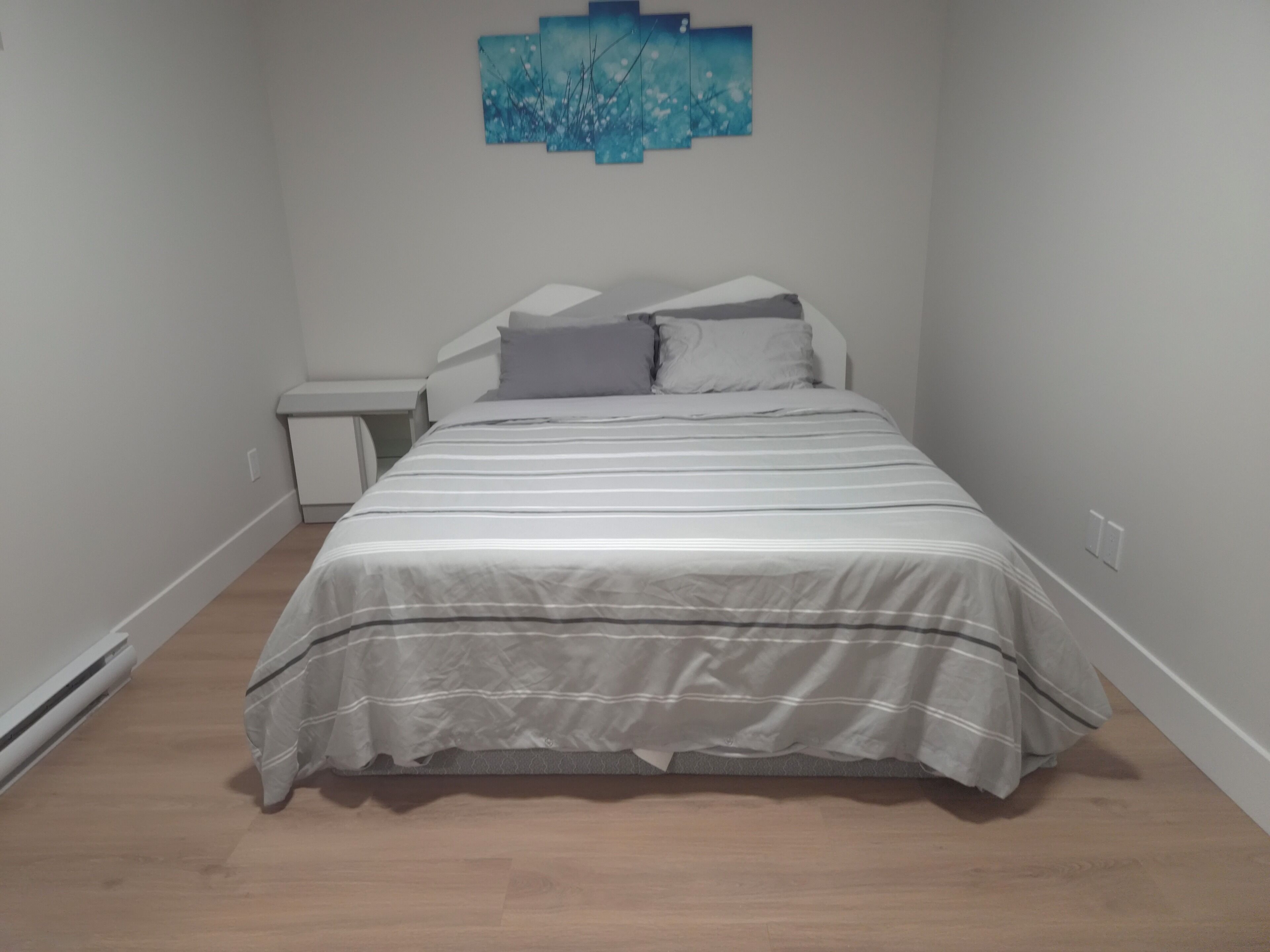 Bügeleisen/Bügelbrett, WLAN, Bettwäsche