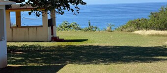 Surfers Halfway House in peaceful Aguadilla