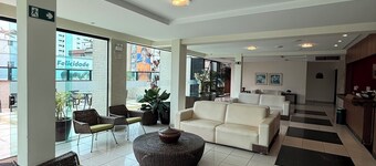 Hotel Master Plaza