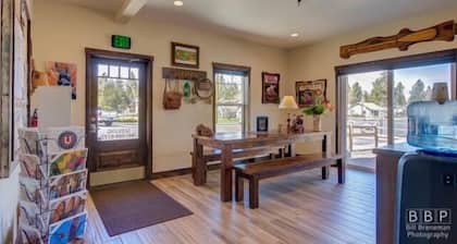 Sisters Bunkhouse Room 1