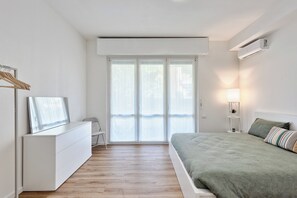 Iron/ironing board, WiFi, bed sheets - City Apartment Verona - Free Parking (Verona)