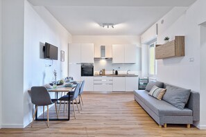 Living area - City Apartment Verona - Free Parking (Verona)