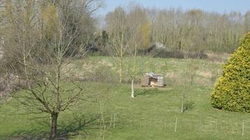 Comfort Double Room, Garden View (Le coucher de soleil) | Property grounds