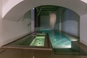 A heated pool - Il Focolare home + spa & pool (Città della Pieve)