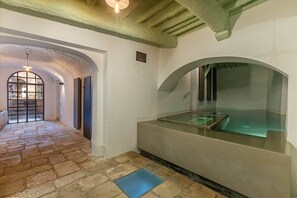 Pool - Donna Lavinia with indoor pool (Città della Pieve)