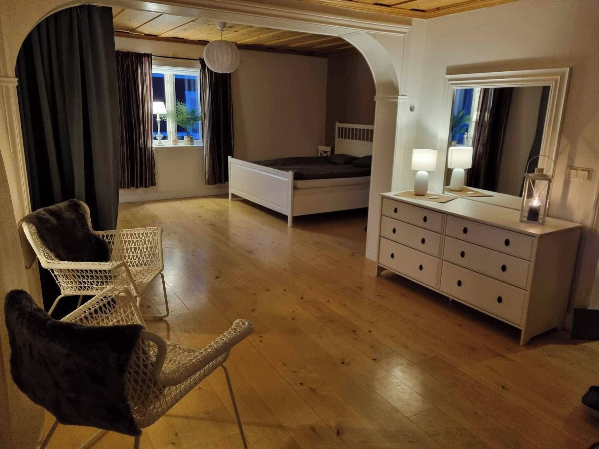 House, 3 Bedrooms, City View | Living room