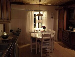 House, 3 Bedrooms, City View | Dining room - Charming Modern House Close to Järvsö With Fireplace (Ljusdal)