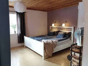 House, 3 Bedrooms, City View | 3 bedrooms - Charming Modern House Close to Järvsö With Fireplace (Ljusdal)
